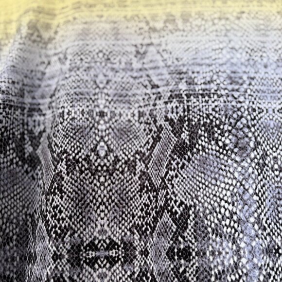 Dana Buchman Long Sleeve Blue/White/Yellow Top. Size S - Picture 8 of 9